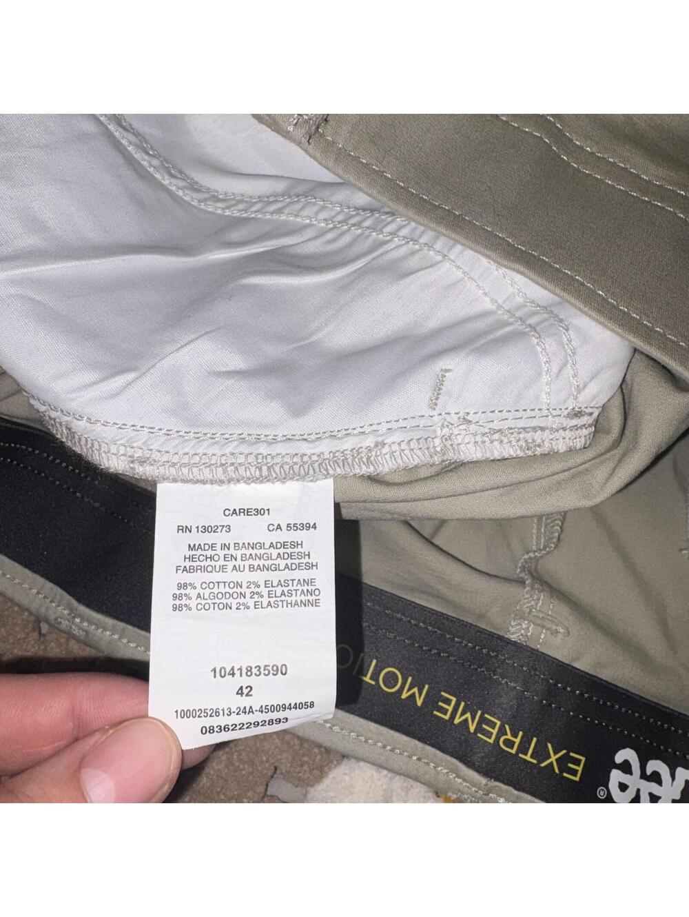 Lee Extreme Motion NEW $40 Men's Size 42 straight Fit Khaki Shorts Moisture Wick - Picture 6 of 7